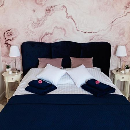 Apartament Bella Rosa Z Podziemnym Parkingiem Kielce Exteriér fotografie