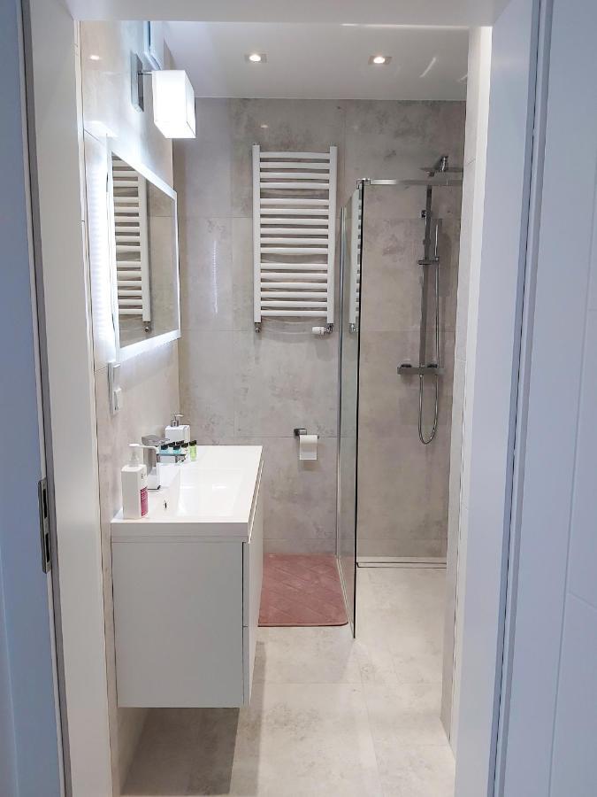 Apartament Bella Rosa Z Podziemnym Parkingiem Kielce Exteriér fotografie